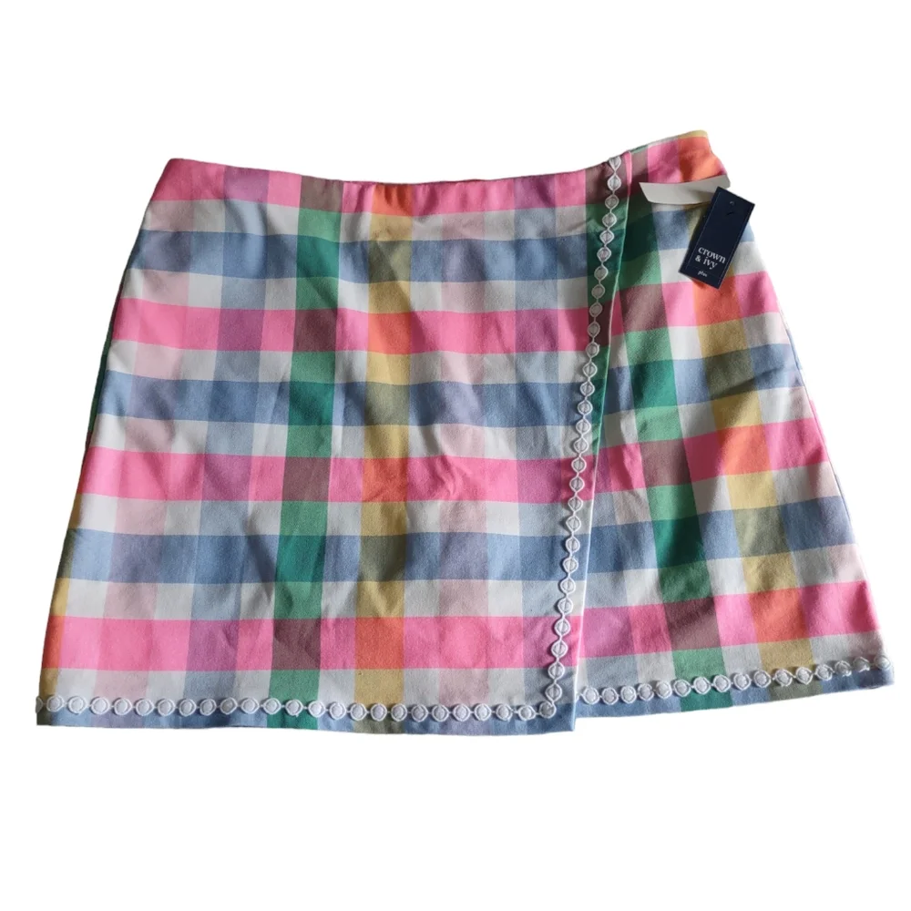 NWT Crown & Ivy Pastel Plaid Skort 16W